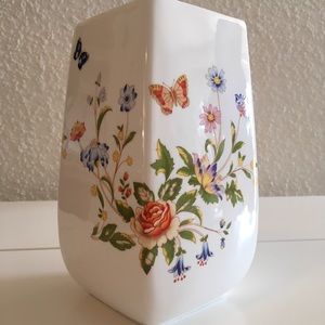 Floral vase